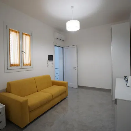 Casa San Martino 2 * 莱韦拉诺